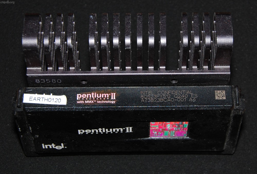Intel Pentium II 80523PY512 Q240 ES