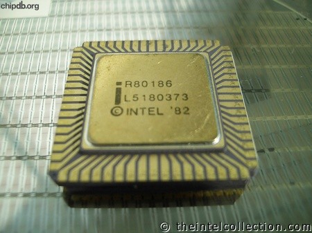 Intel R80186 print on gold 82