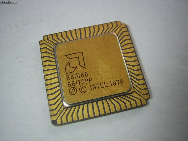 AMD R80186 big logo
