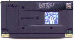 Intel Pentium III 800/256/100/1.65V SL3XR