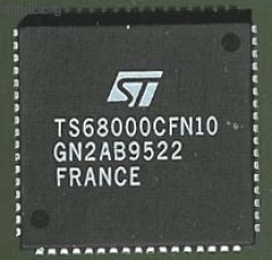 ST TS68000CFN10 FRANCE