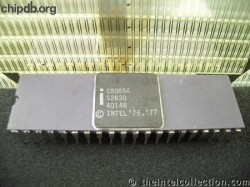 Intel C8085A fourlines INTEL 76 77