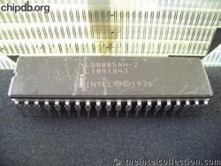 Intel D8085AH-2 INTEL 1976 diff print