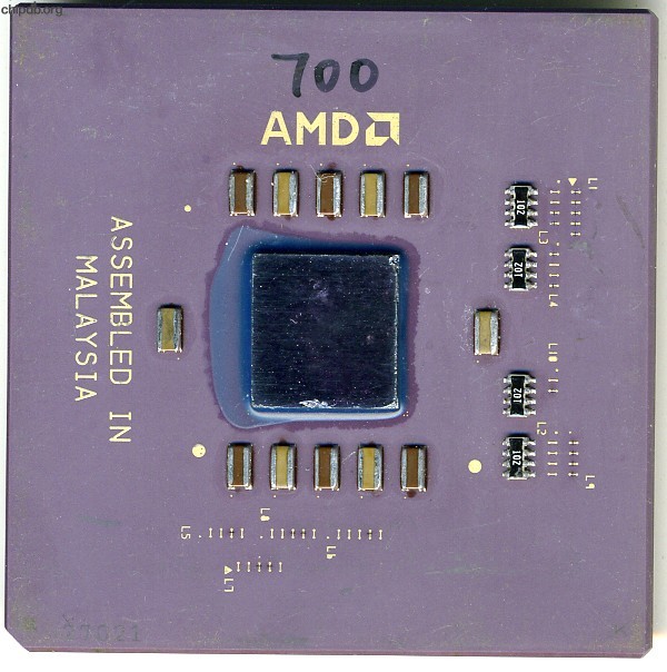 AMD Athlon Mobile AHM0700 ES
